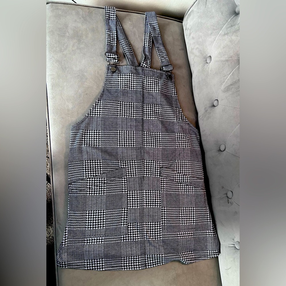 Plaid overall dress size medium LIKE NEW